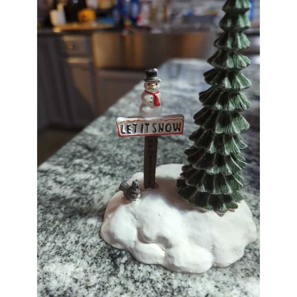 Dept 56 Let It Snow Snowman Sign 5259-4 Snow Village Accessory